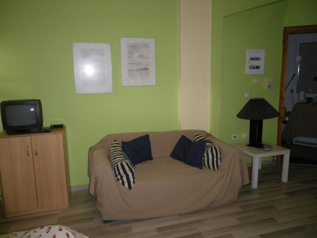 Homy Cozy Studio Towards The Centre テッサロニキ エクステリア 写真