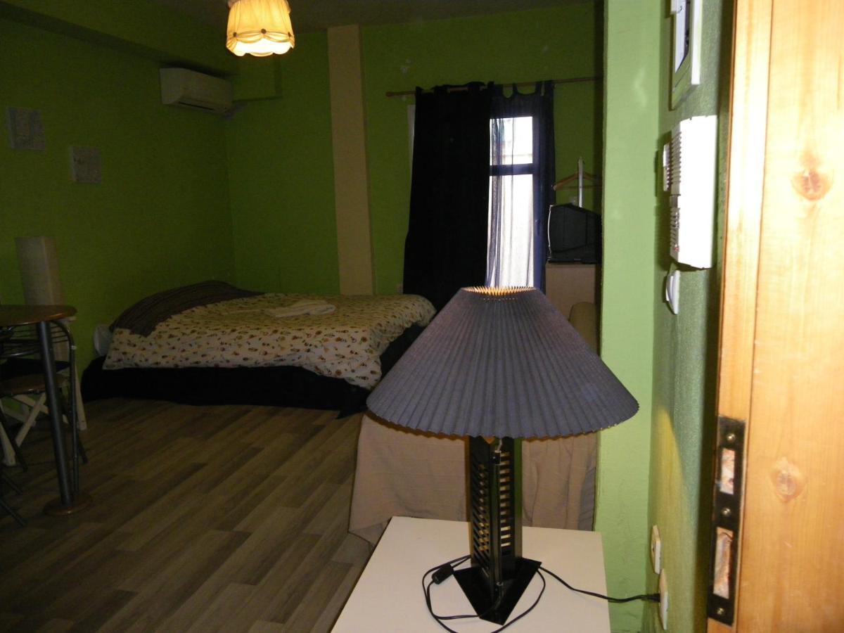 Homy Cozy Studio Towards The Centre テッサロニキ エクステリア 写真